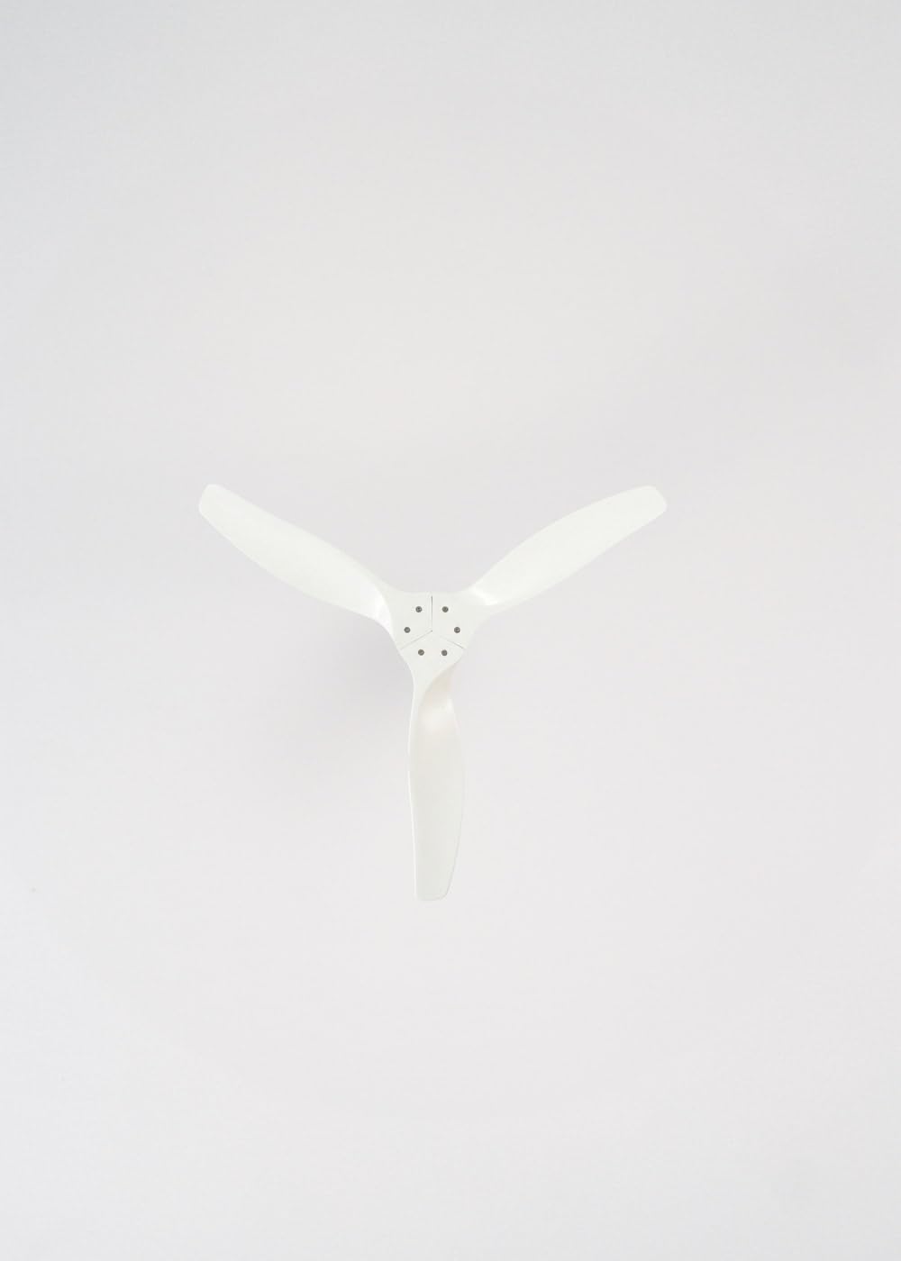 CREATE WINDCALM S Ventilateur de plafond ABS blanc avec Wi-Fi et télécommande, 40 W, silencieux, Ø112 cm, 6 vitesses, minuteur, fonction été/hiver