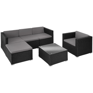 Ensemble de mobilier d'extérieur gris foncé comprenant un canapé sectionnel et des poufs/tables dans un style minimaliste moderne.