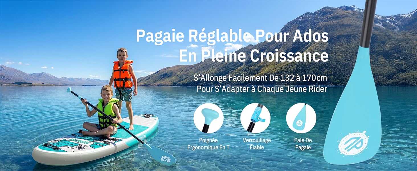 Le texte indique « Pagaie Pliable Pour Ados En Pleine Croissance », « L'alone fréquente de 137 à 170 cm Pour l'équipe à Bout en l'eau » et trois icônes circulaires. Planche à pagaie debout avec enfant pagayeur sur un lac alpin entouré de montagnes, avec spécifications de pagaie pliable.