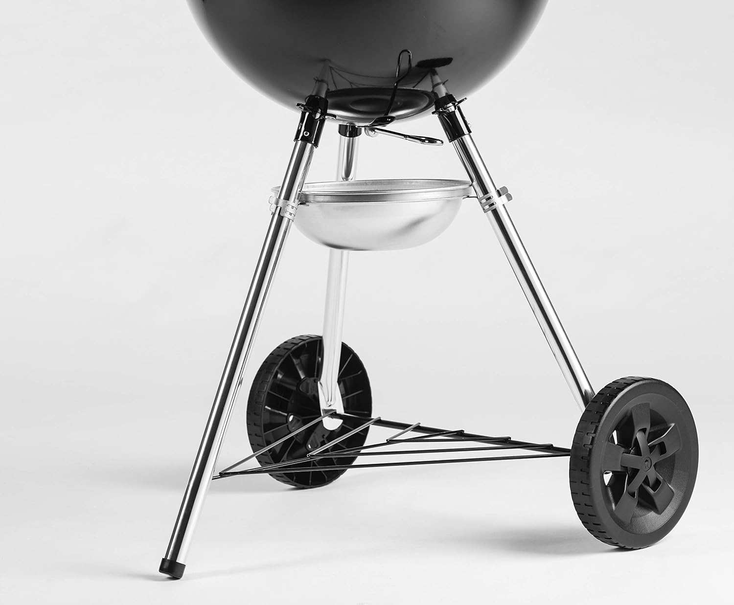 Weber - Original Kettle série - 47 cm - acier émaillé, nettoyage One-Touch, thermomètre, trépied, noir E-4710
