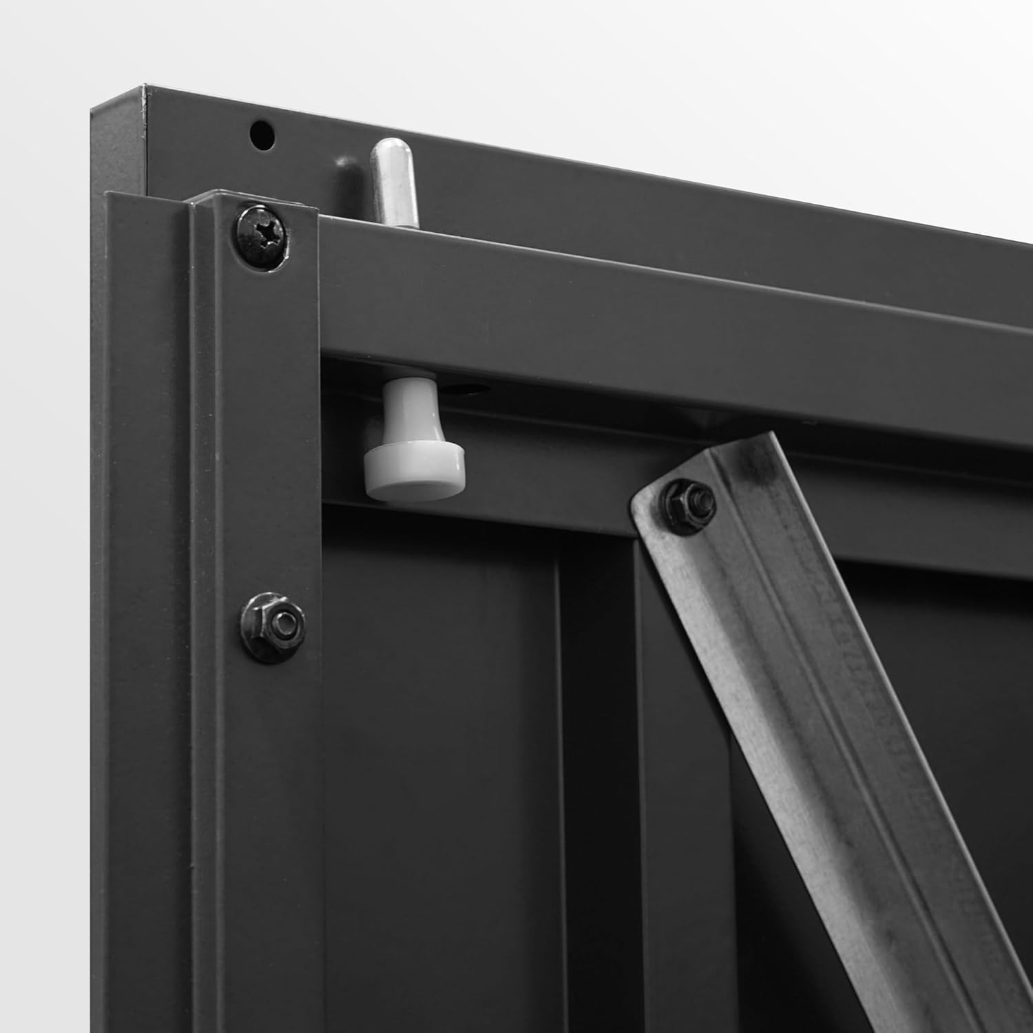 Hoggar - Pioneer Y50 - 168x256x200cm - abri métal robuste, portes renforcées, serrure à clé, plafond solide - Y50