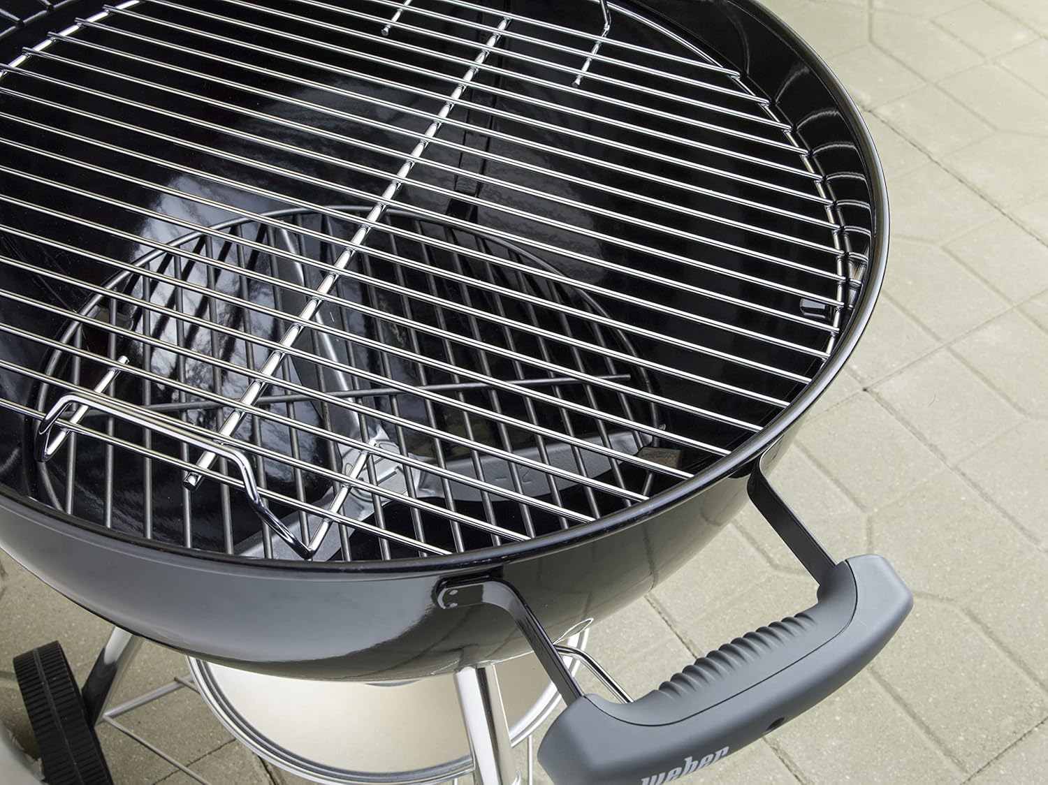 Weber - Classic Kettle - 47 cm - barbecue charbon, nettoyage facile, thermomètre